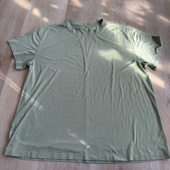 lululemon athletica Tops - Lululemon Green Speckled T Shirt